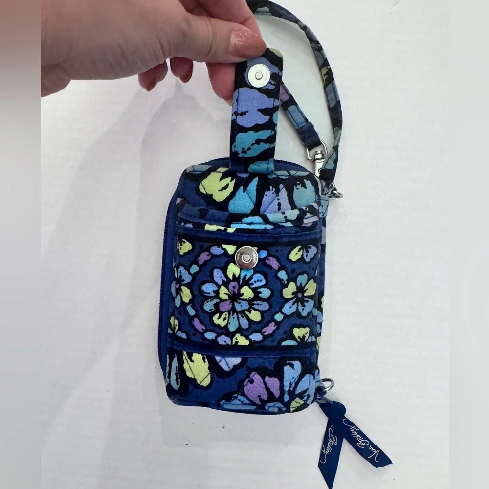 Vera Bradley Carry It All Wristlet Wallet Indigo Pop Retired Print Navy Floral